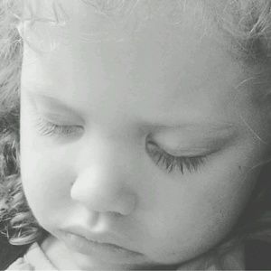 Meet your Posher, Mia